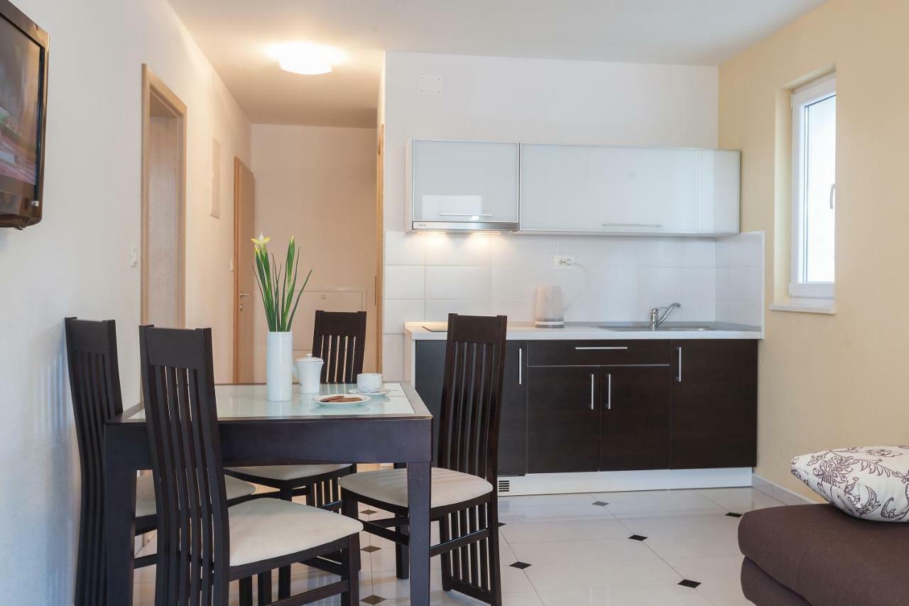 Apartmani Pasalic Tučepi Extérieur photo